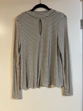 SO Black White Striped Ribbed Long Sleeve Top Medium Mock Neck Trendy Minimalist
